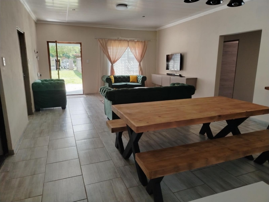 3 Bedroom Property for Sale in Miederpark North West